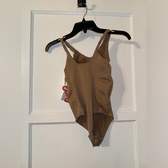 Yitty Nearly Naked Shaping Thong Bodysuit Xl/xxl - Picture 6 of 7